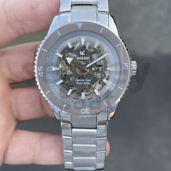 Rado Captain Cook Gri İskelet model
