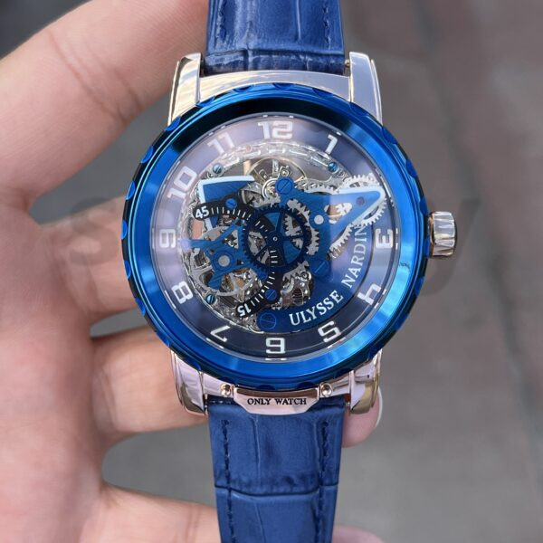 ULYSSE NARDIN Otomatik Erkek Kol Saati