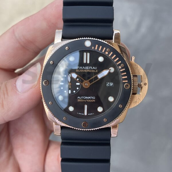 Panerai Submersible PAM2164