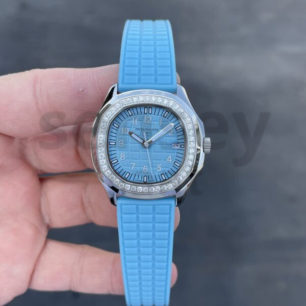 Patek Philippe / Aquanut Ladies 5064