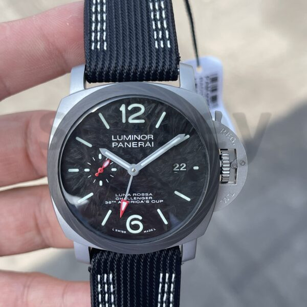 Panerai Luminor Luna Rossa Gmt 42mm Pam1096