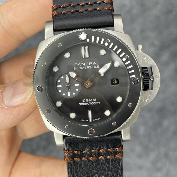 Panerai Submersible Esteel