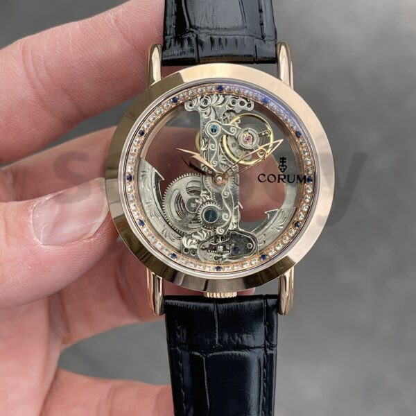 Corum Iskelet saat