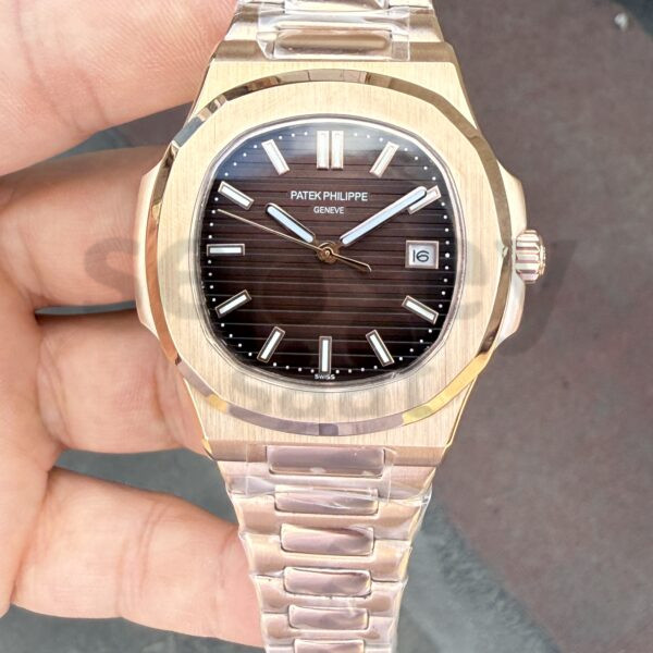 Patek Philippe Nautilus 5711 RoseGold Kasa Kahve Kadran