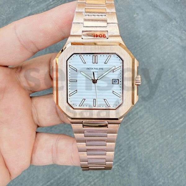 Patek Philippe Cubitus 5821 Rose Gold Beyaz Kadran
