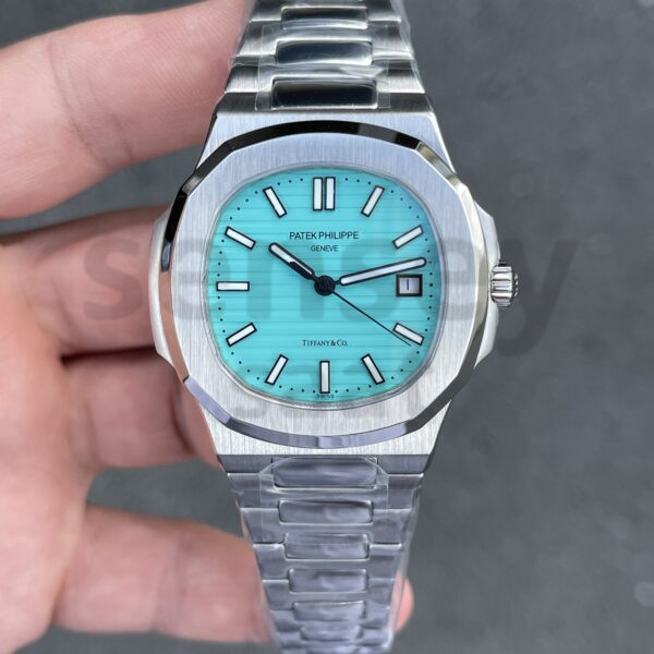 Patek Philippe Nautilus 5711 Tiffany Blue