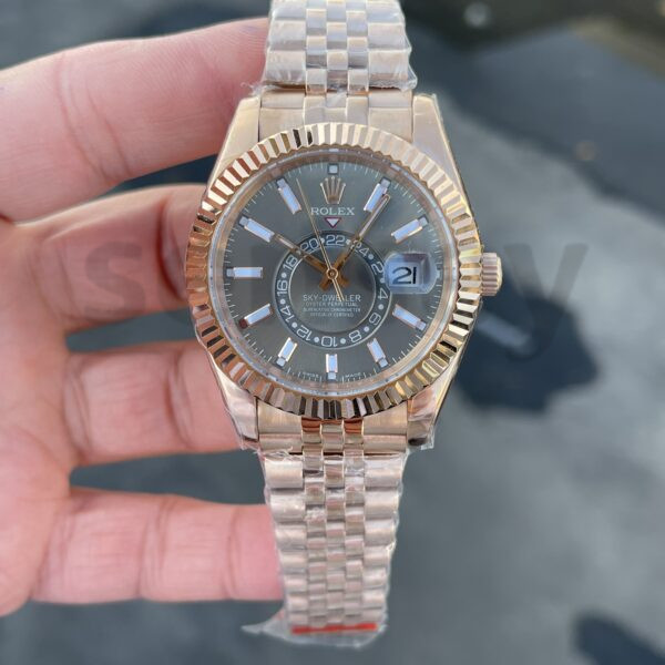 Rolex Sky-Dweller Rose Jubile Kordon