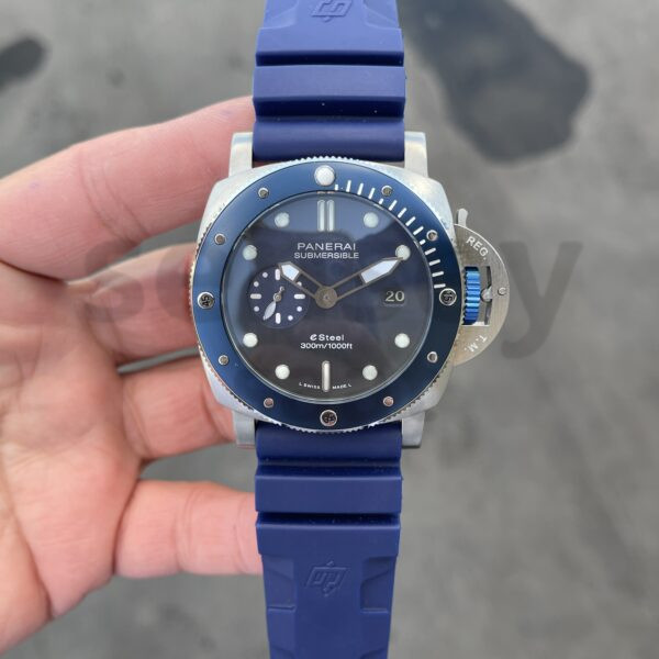 Panerai Submersible Esteel