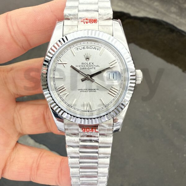 Rolex Day Date Beyaz Roma Kadran 228239