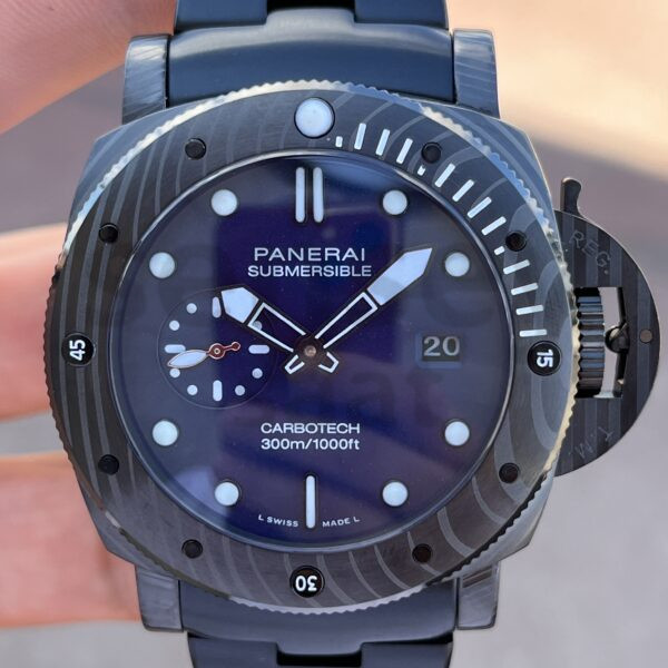 Panerai Submersible Carbotech PAM1232