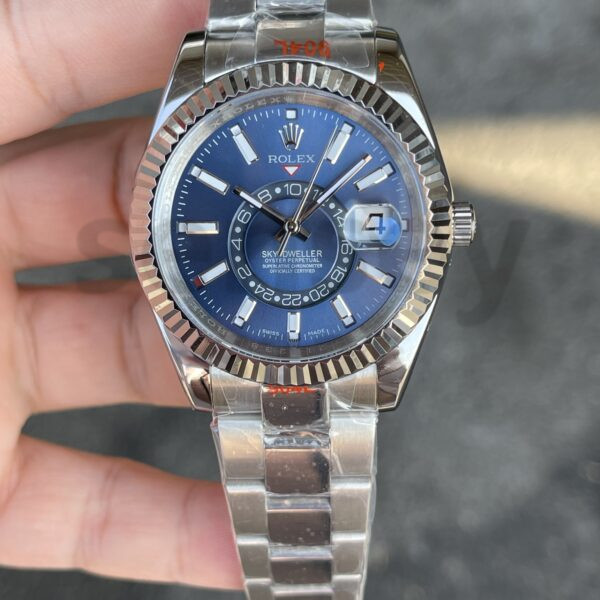 Rolex Sky-Dweller Silver Oyster Kordon Laci Kadran