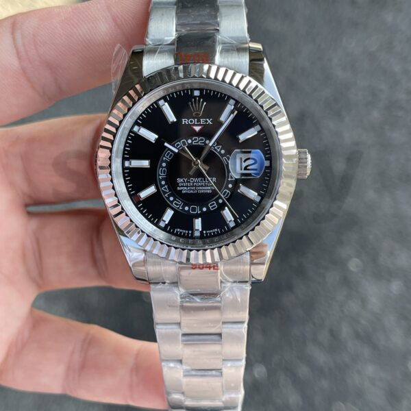 Rolex Sky-Dweller Silver Oyster Kordon Siyah Kadran