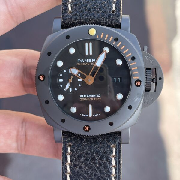 Panerai Luminor Submersible Pam11