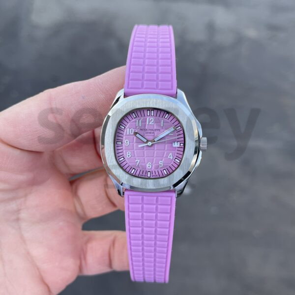 Patek Philippe / Aquanut Ladies 5064