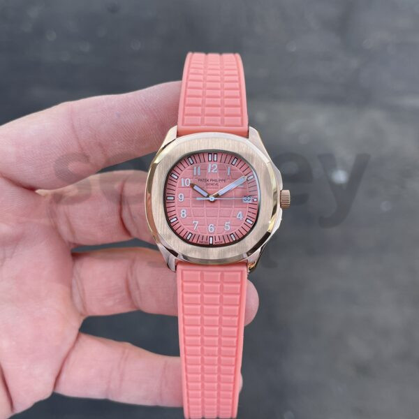 Patek Philippe / Aquanut Ladies 5064
