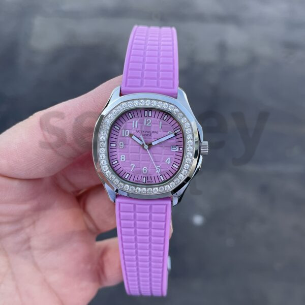 Patek Philippe / Aquanut Ladies 5064