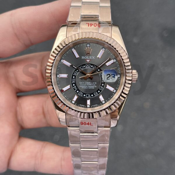 Rolex Sky-Dweller Rose Oyster Kordon