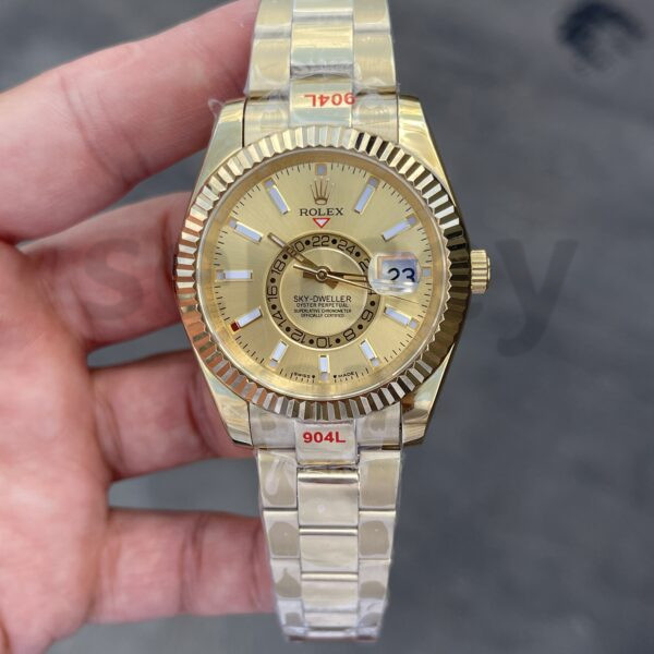 Rolex Sky-Dweller Gold Oyster Kordon