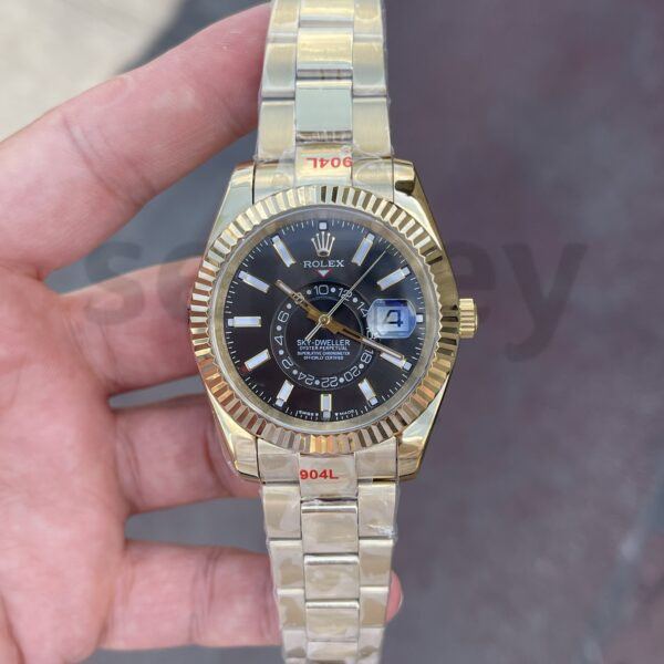 Rolex Sky-Dweller Gold Oyster Kordon